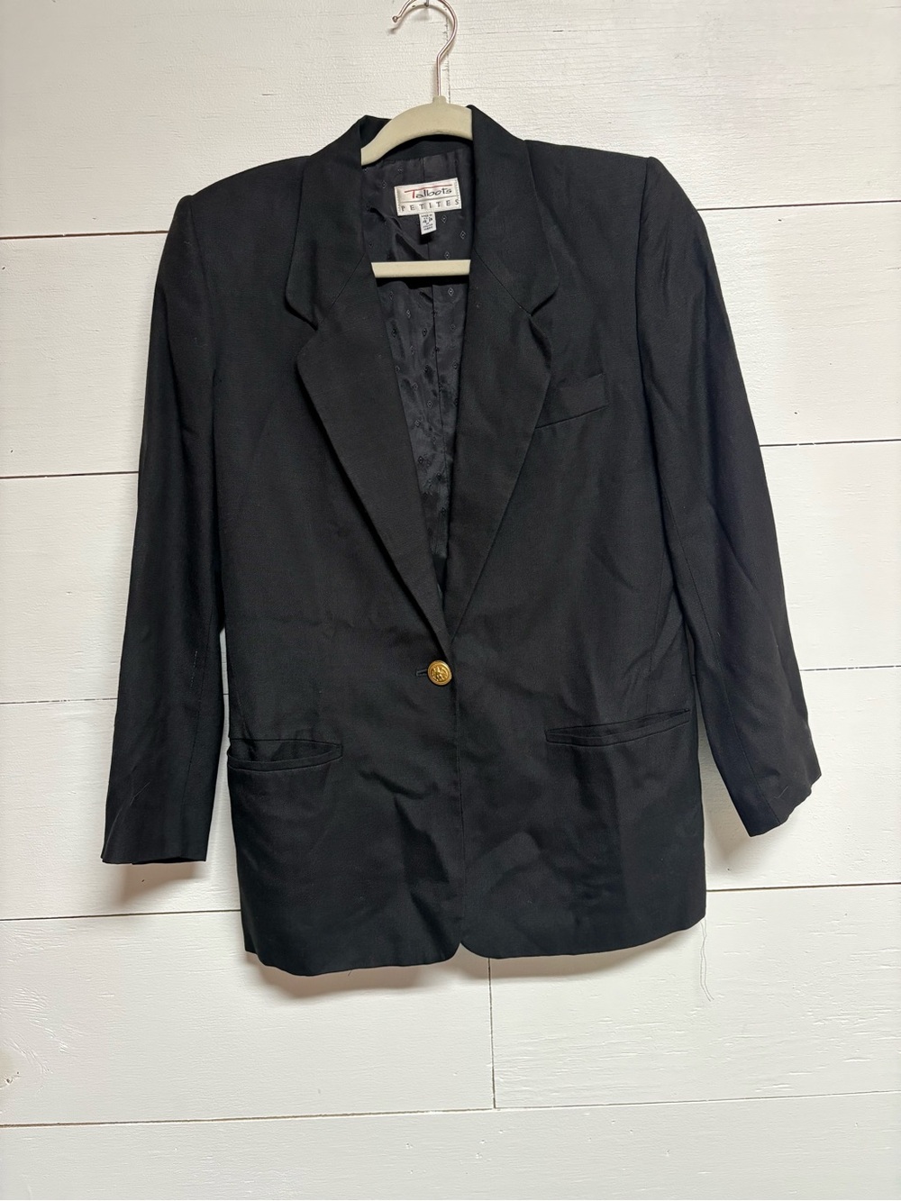 Talbots Black Blazer 4P Gold Crest Buttons Preppy Italian Fabric Old Money
